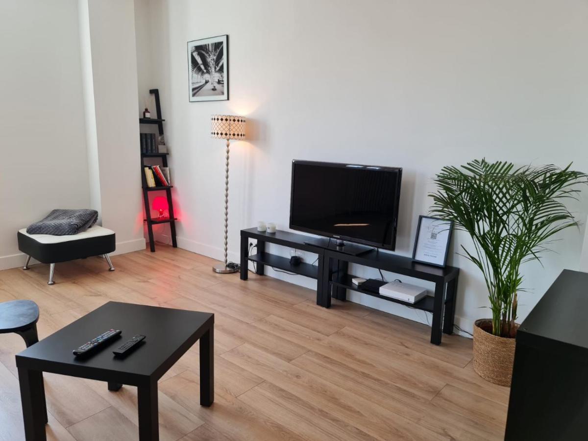 Le Scottmanhouse - Appartement Prive - Centre Ville - Gare - Wi-Fi Arras Exterior foto